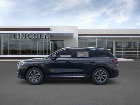 New 2025 Lincoln Corsair AWD w/ Equipment Group 101A image 3