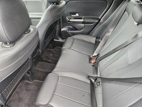 Certified 2021 Mercedes-Benz GLA 250 image 11