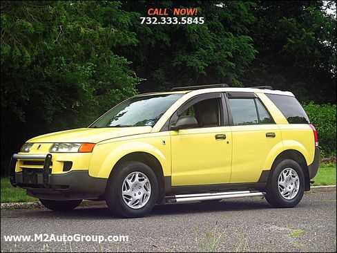 Used 2003 Saturn Vue AWD w/ PWR Pkg image 1