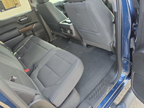 Used 2021 Chevrolet Silverado 1500 RST w/ Z71 Off-Road Package image 12