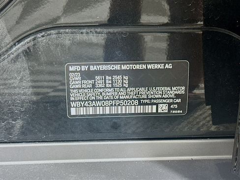 Used 2023 BMW i4 eDrive35 w/ Premium Package RWD image 12