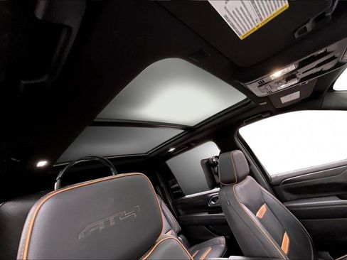 Used 2021 GMC Yukon XL AT4 w/ AT4 Premium Package image 30