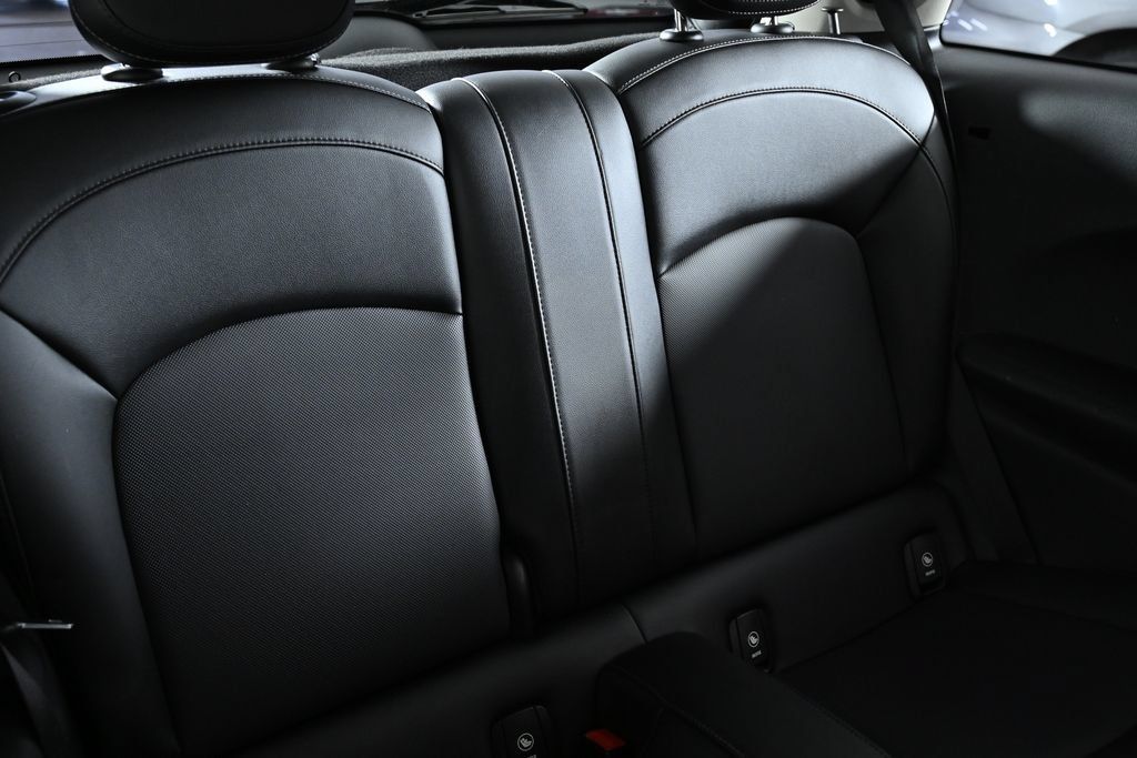 Used 2015 MINI Cooper 2-Door Hardtop FWD image 24