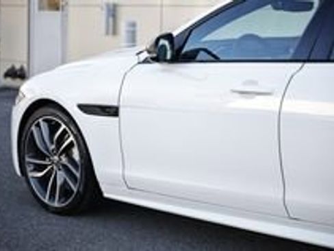 New 2024 Jaguar XF R-Dynamic SE image 31