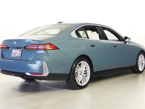Certified 2024 BMW 530i w/ Premium Package RWD image 7