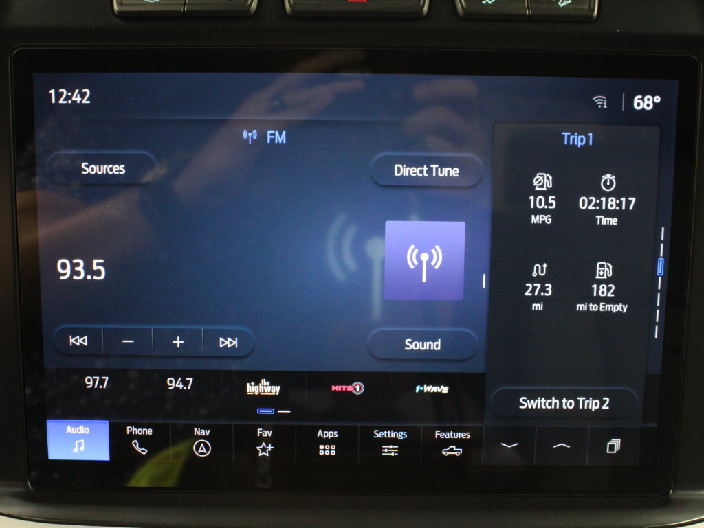 Used 2023 Ford F250 XLT w/ Black Appearance Package AWD/4WD image 32
