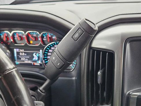 Used 2018 Chevrolet Silverado 1500 LTZ Z71 w/ Redline Edition AWD/4WD image 12
