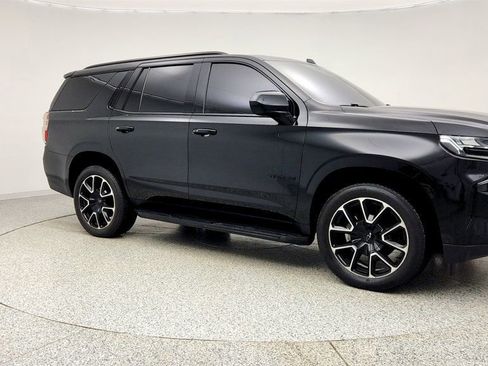 Used 2021 Chevrolet Tahoe RST image 3
