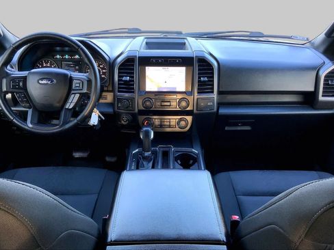 Used 2020 Ford F150 XLT w/ Equipment Group 302A Luxury AWD/4WD image 16