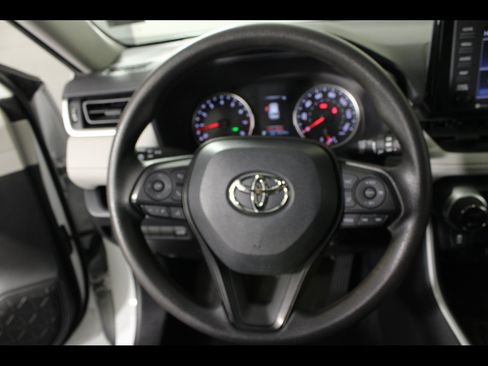 Used 2022 Toyota RAV4 XLE w/ Convenience Package AWD/4WD image 21
