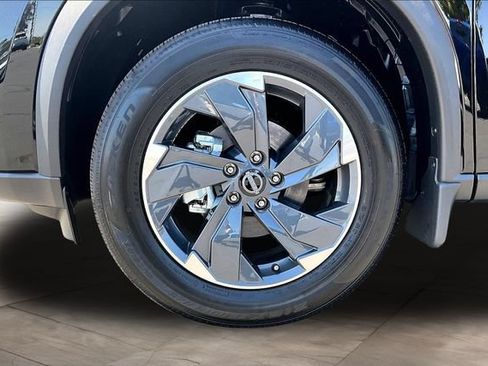 New 2026 Nissan Rogue SV FWD image 11