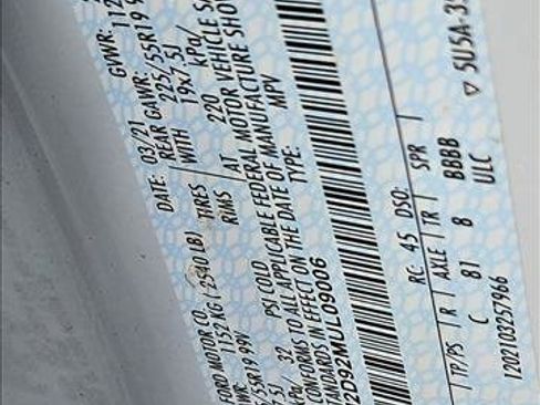 Used 2021 Lincoln Corsair Reserve w/ Equipment Group 201A image 25