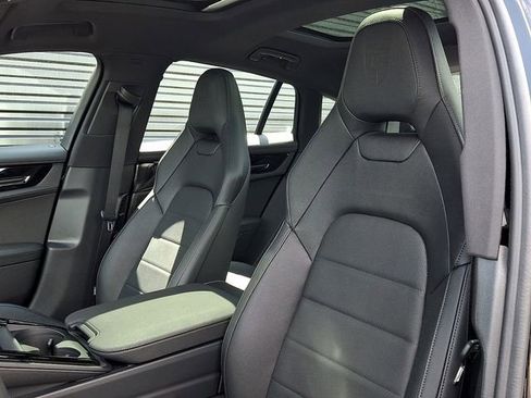 New 2026 Porsche Panamera 4 AWD/4WD image 5