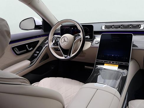Certified 2025 Mercedes-Benz S 580 4MATIC Sedan image 25