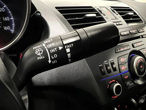 Used 2013 MAZDA MAZDA3 i SV image 33