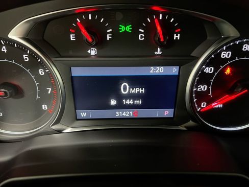 Used 2025 Chevrolet Blazer LT image 13