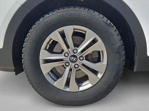 Used 2015 Hyundai Santa Fe Sport AWD/4WD image 23
