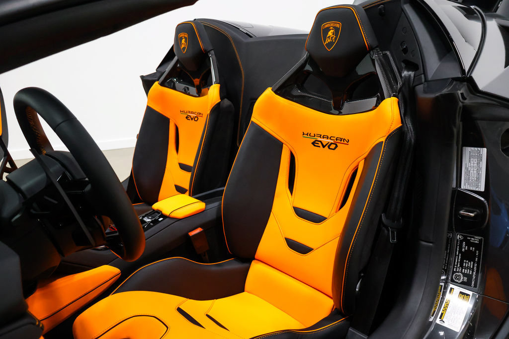 Used 2024 Lamborghini Huracan EVO AWD/4WD image 42