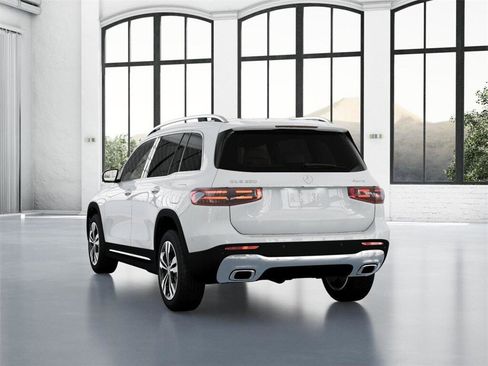 New 2026 Mercedes-Benz GLB 250 4MATIC image 27