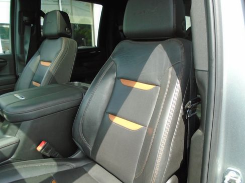 Used 2024 GMC Sierra 2500 AT4 w/ AT4 Premium Plus Package AWD/4WD image 56