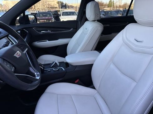 Used 2021 Cadillac XT6 Sport image 5