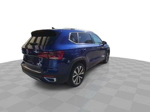 Used 2023 Volkswagen Taos SE image 8