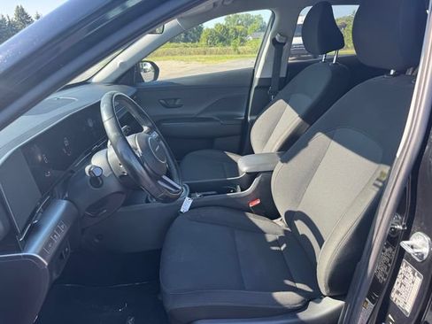 Used 2024 Hyundai Kona SEL FWD image 21