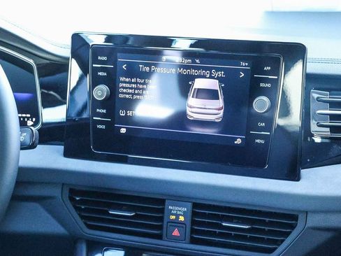 New 2026 Volkswagen Jetta SE image 22