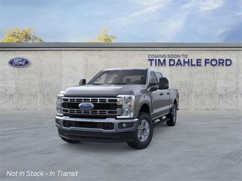 New 2026 Ford F250 XLT w/ FX4 Off-Road Package image 2