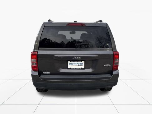 Used 2014 Jeep Patriot High Altitude image 7