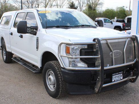 Used 2021 Ford F250 XL w/ Power Equipment Group AWD/4WD image 3