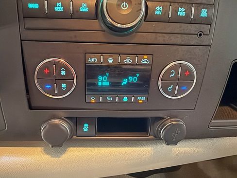 Used 2013 Chevrolet Silverado 1500 LT w/ All-Star Edition image 17