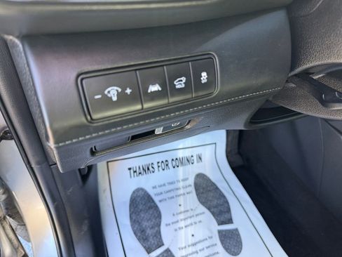 Used 2022 Hyundai Santa Fe Limited image 37