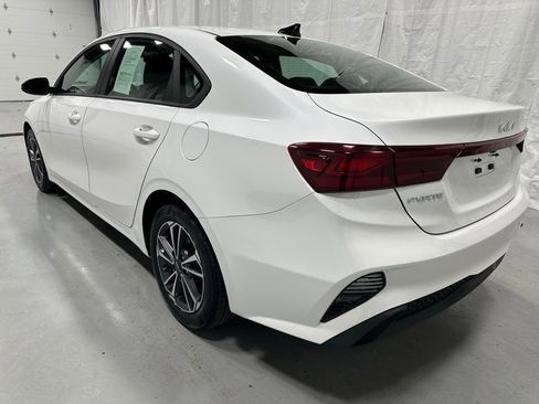 Used 2024 Kia Forte LXS image 5