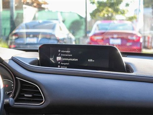 Used 2023 MAZDA CX-30 AWD 2.5 S w/ Premium Package image 21