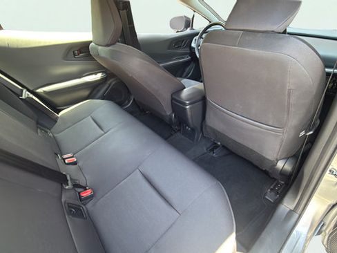 Used 2024 Toyota Prius LE FWD image 23