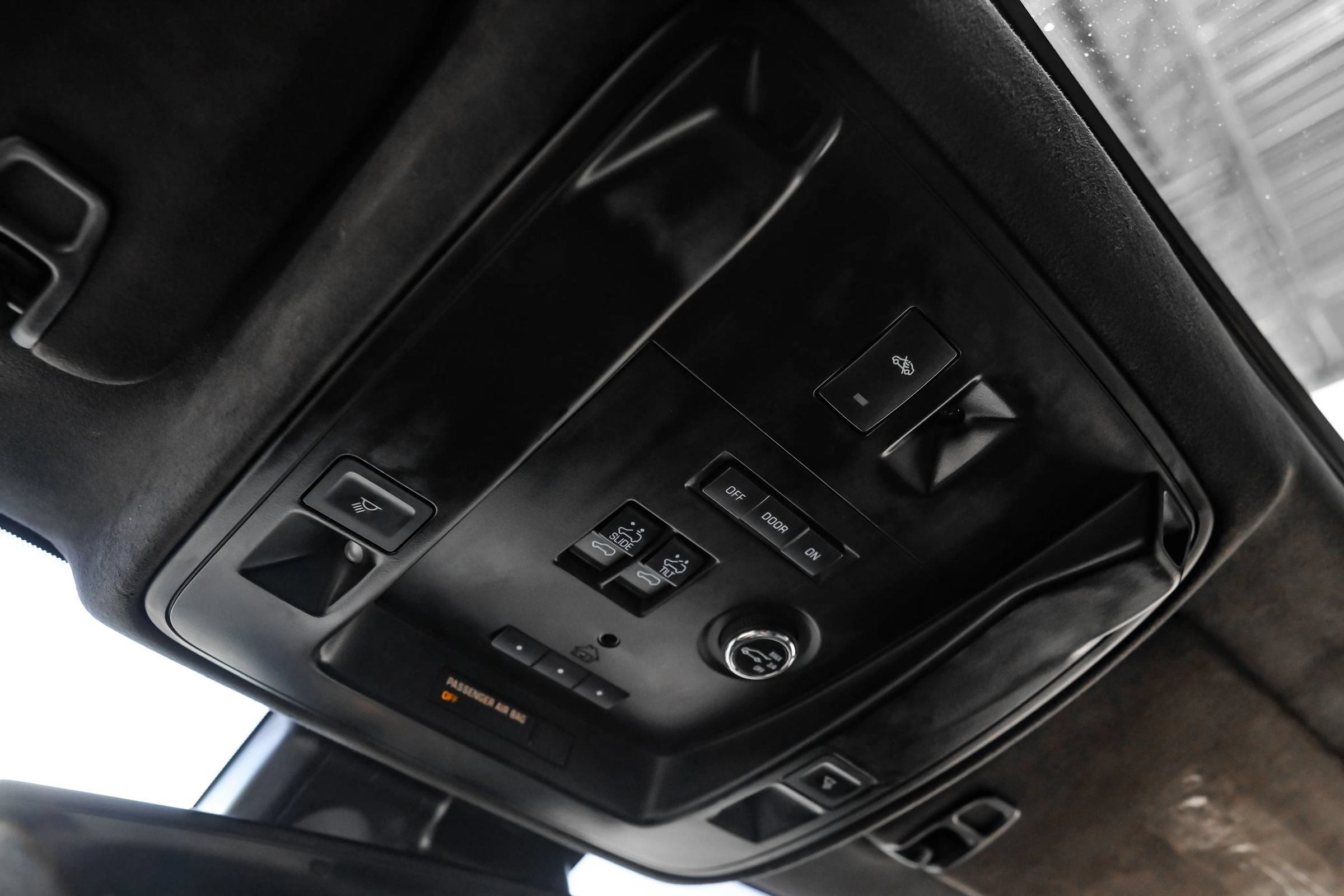 Used 2016 Cadillac Escalade Platinum AWD/4WD image 38