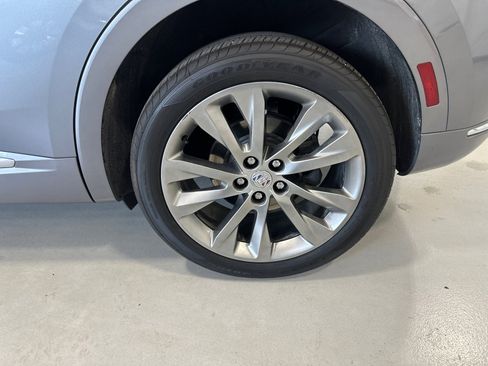 Used 2022 Buick Envision Avenir w/ Premium Seat Package AWD/4WD image 14