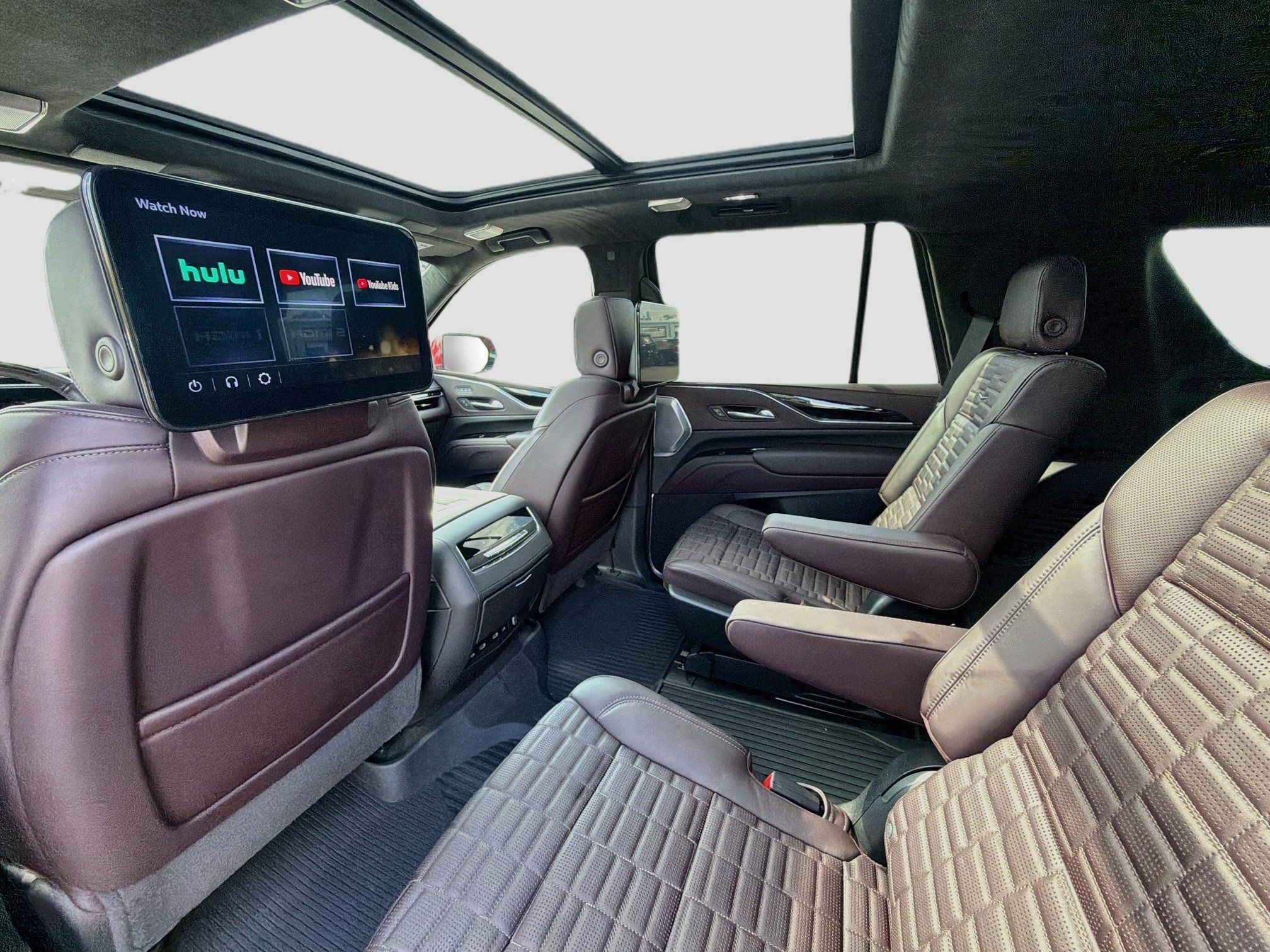 Certified 2024 Cadillac Escalade Sport Platinum AWD/4WD image 28