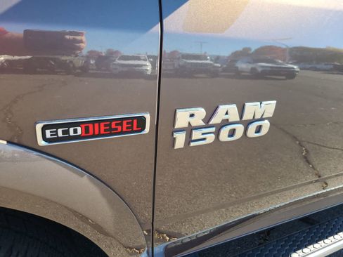 Used 2018 RAM 1500 Laramie w/ Convenience Group image 15