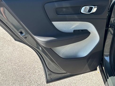 New 2026 Volvo XC40 B5 Ultra w/ Climate Package image 11