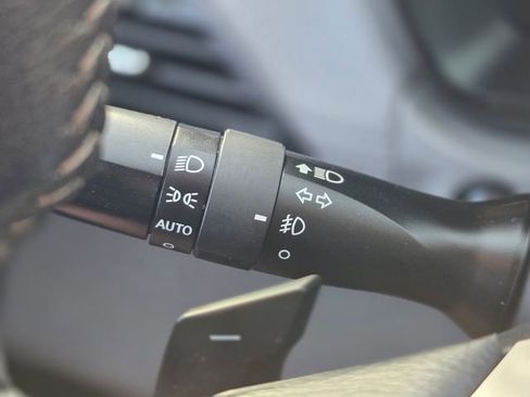 Certified 2025 Subaru Outback Premium image 35