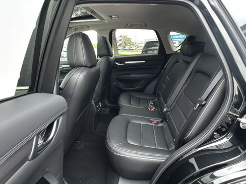 New 2025 MAZDA CX-5 AWD 2.5 S w/ Preferred Package image 16
