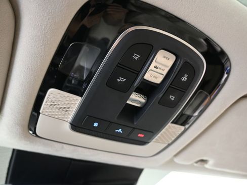 Used 2020 Hyundai Palisade Limited image 39