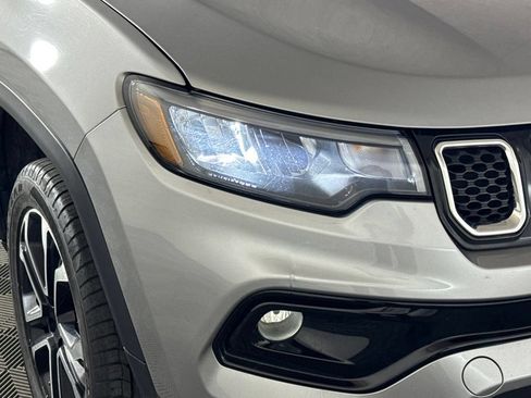 Certified 2024 Jeep Compass Limited AWD/4WD image 62