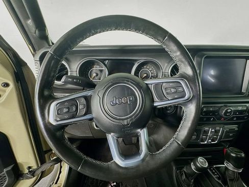 Used 2022 Jeep Gladiator Overland w/ Popular Equipment Package image 15