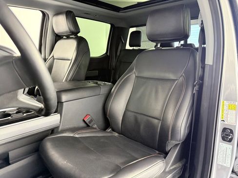 Used 2024 Ford F250 Lariat w/ Lariat Ultimate Package image 10