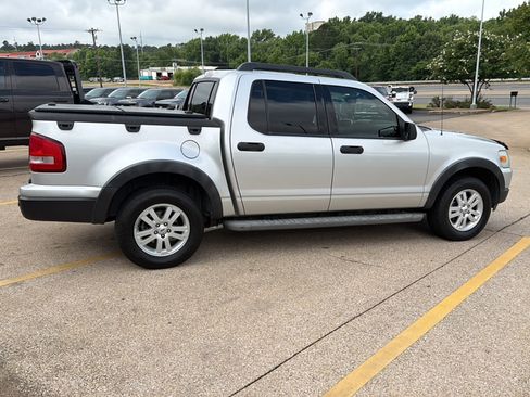 Used 2010 Ford Explorer Sport Trac XLT RWD image 8