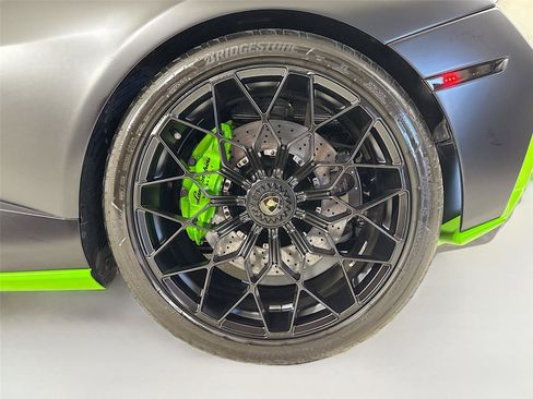 Used 2023 Lamborghini Huracan STO image 40