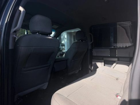 Used 2016 Ford F150 XLT AWD/4WD image 11